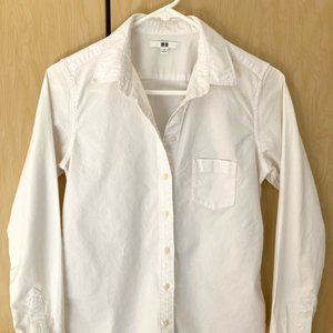 Women's Uniqlo white dress shirt